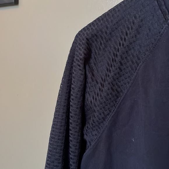 Reebok Black Zip Up - Picture 2 of 3